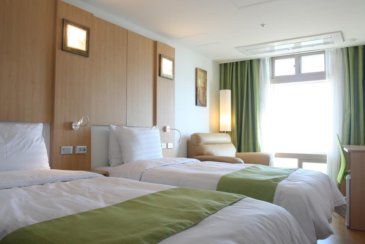 Gunsan Apple Tree Hotel מראה חיצוני תמונה