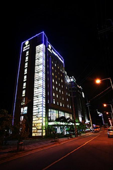 Gunsan Apple Tree Hotel מראה חיצוני תמונה
