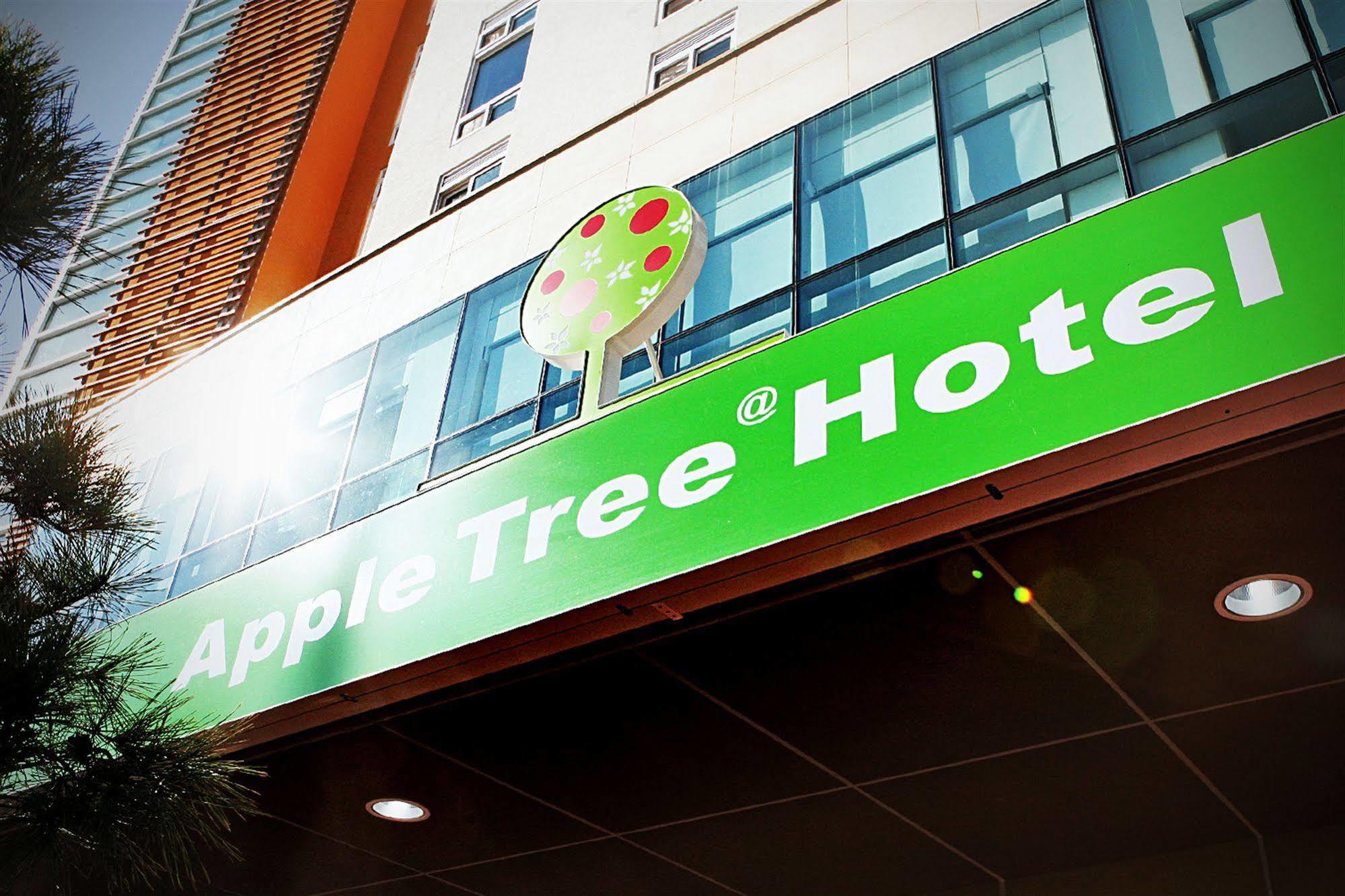 Gunsan Apple Tree Hotel מראה חיצוני תמונה