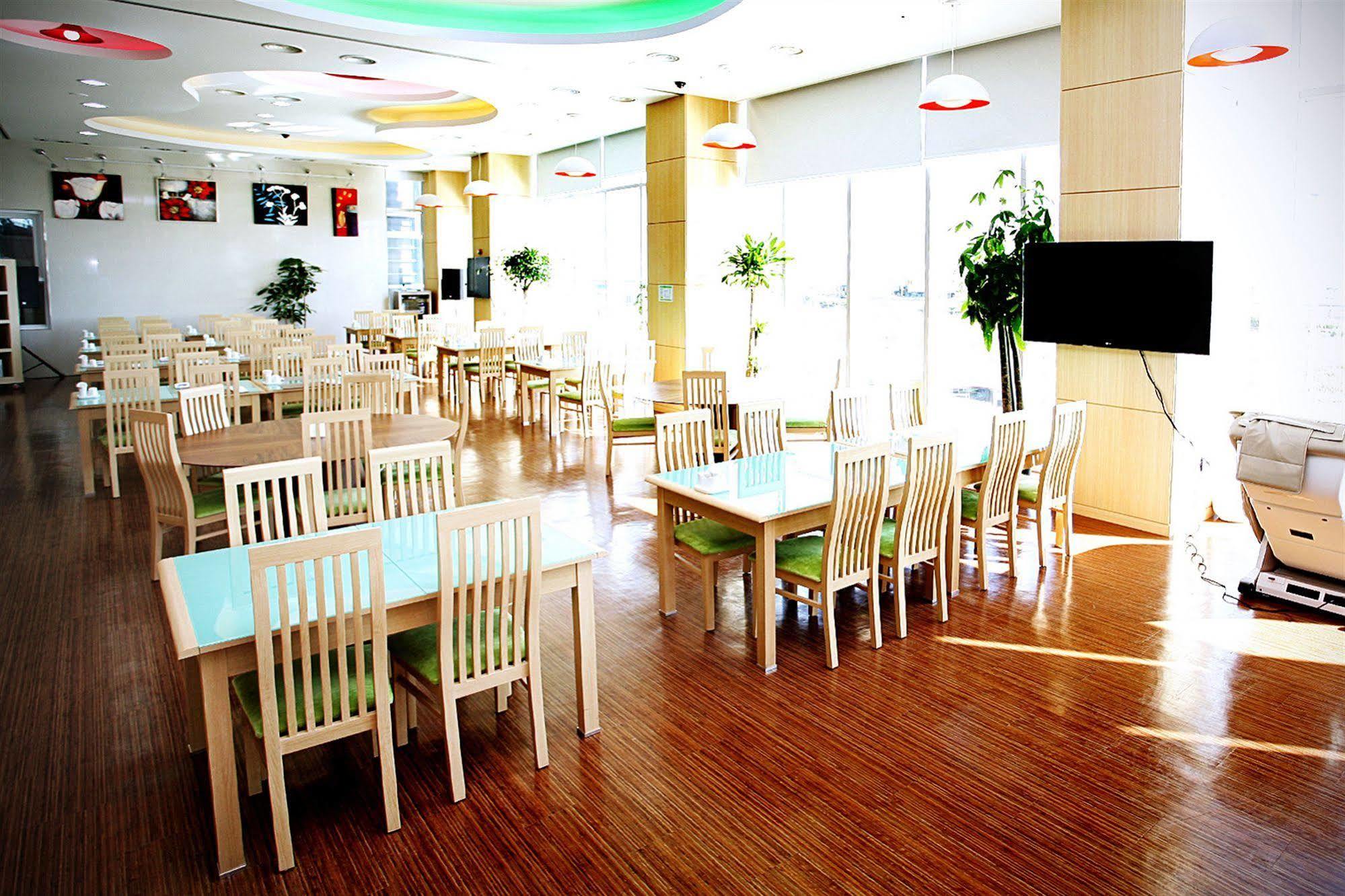 Gunsan Apple Tree Hotel מראה חיצוני תמונה
