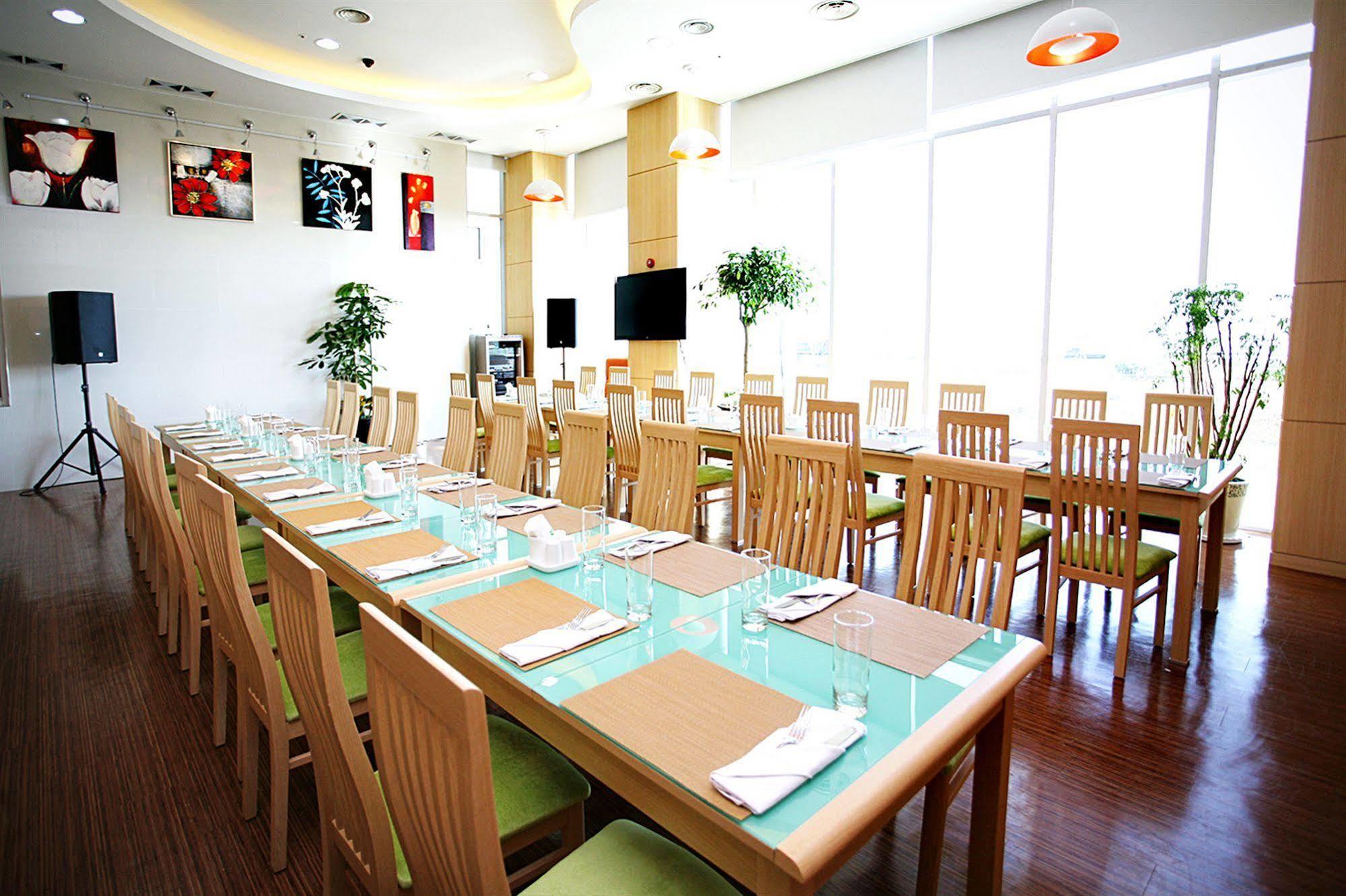 Gunsan Apple Tree Hotel מראה חיצוני תמונה